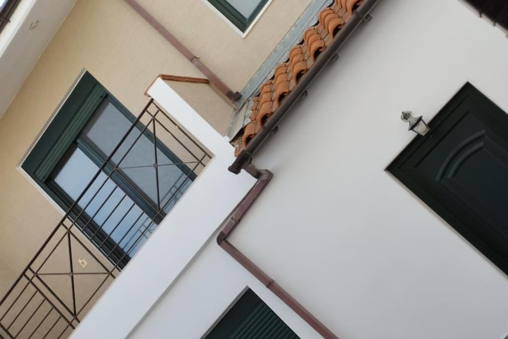 Elea Home Apartments Alexandroupolis Buitenkant foto