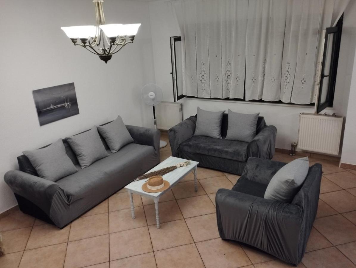 Elea Home Apartments Alexandroupolis Buitenkant foto